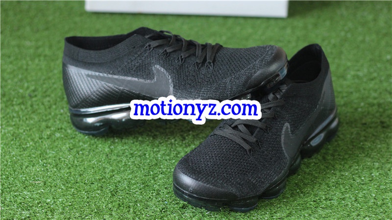 Nike Air Vapormax Flyknit Black